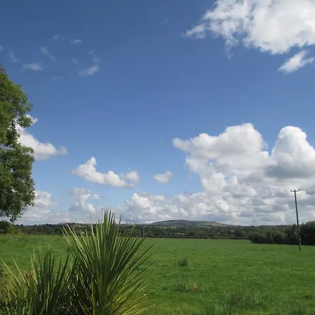 Tralia Self Catering Casa de Férias