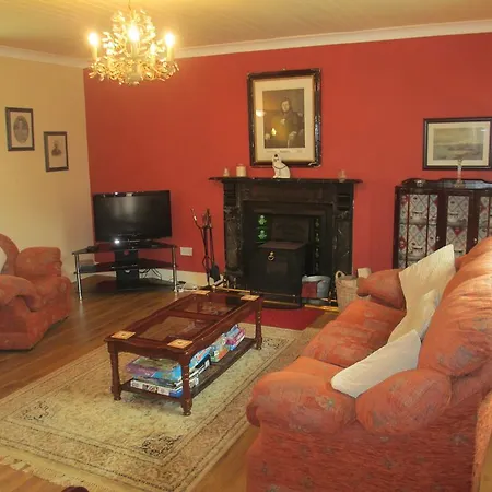 Tralia Self Catering